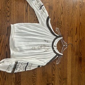 Free people blouse. Size Medium